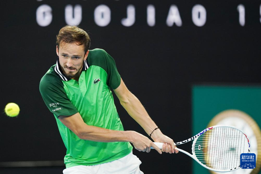 加盟皇家奥 加盟皇家奥