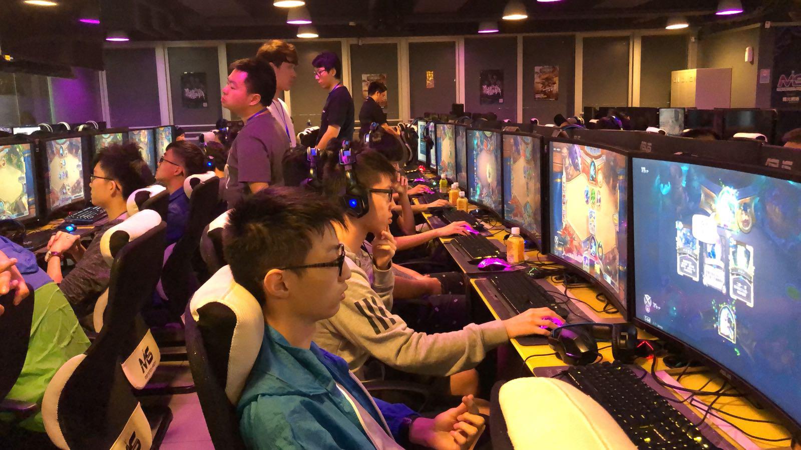 是情绪调节 是情绪调节